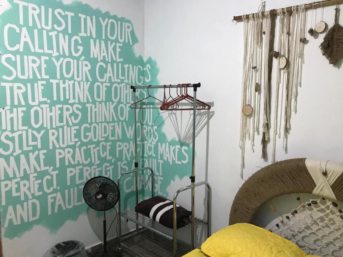 Soursop Hostel Cueta Ngoại thất bức ảnh
